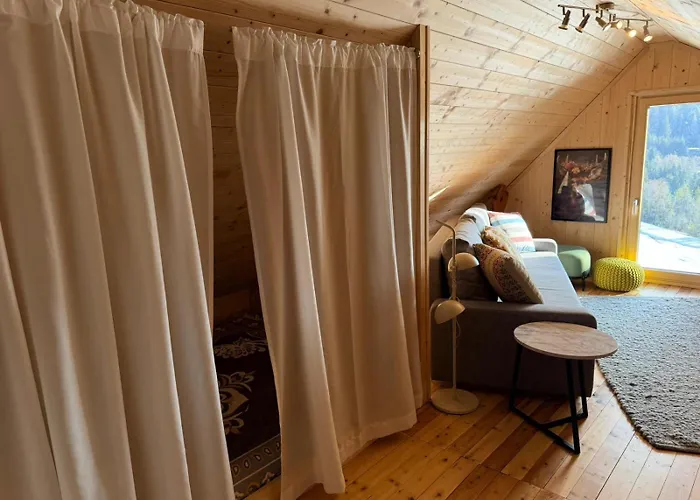 Lalo Alm - Berge Erleben